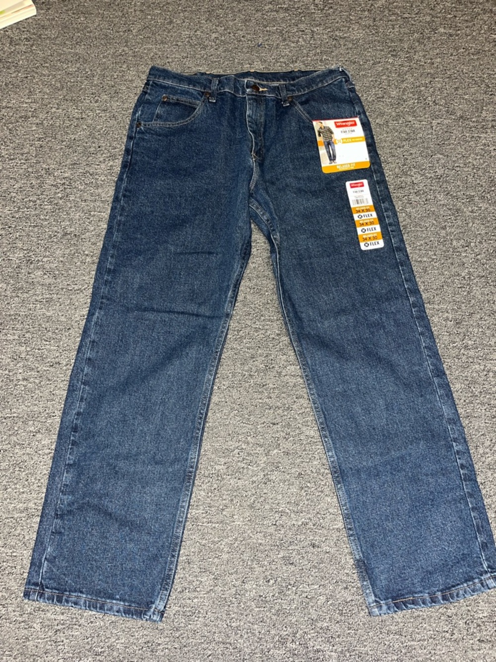 NWT Men’s Wrangler Flex Relaxed Fit Jeans